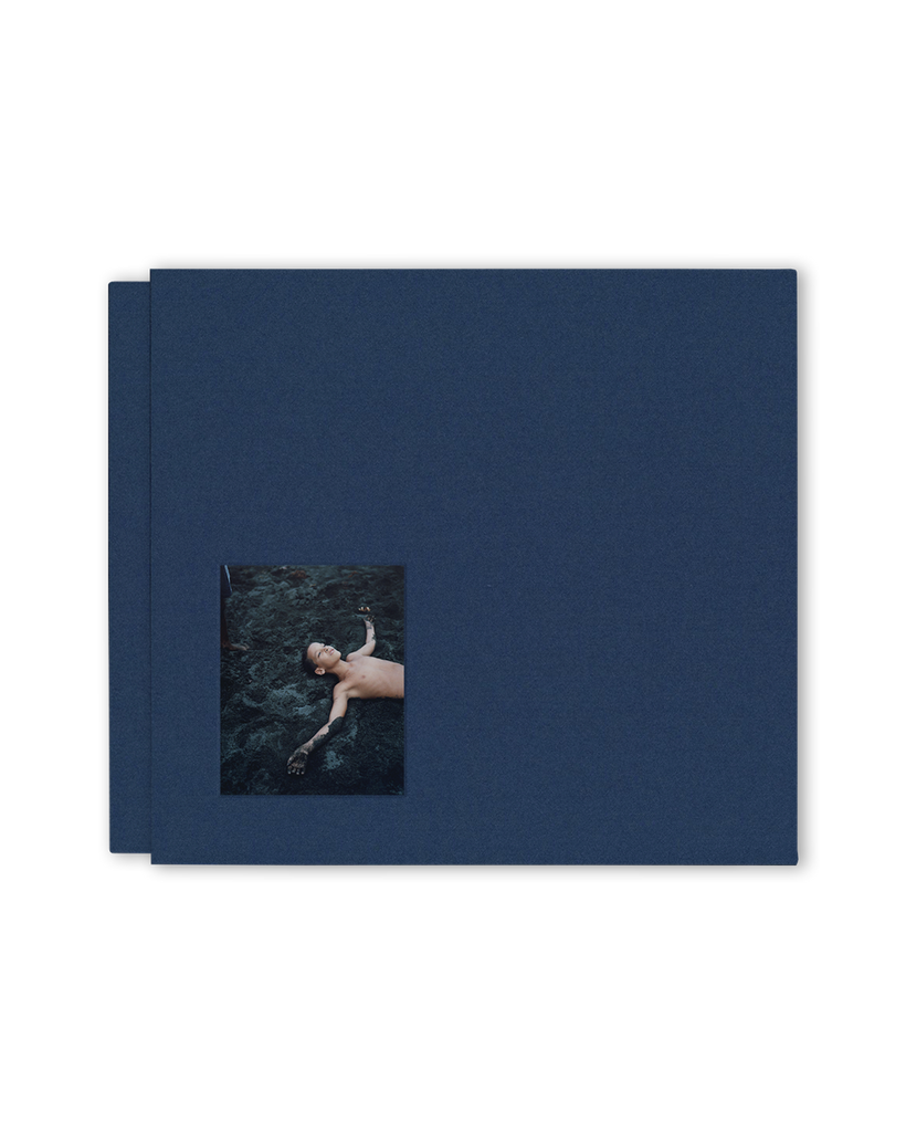 DE CARA AL SOL by DIEGO VOURAKIS